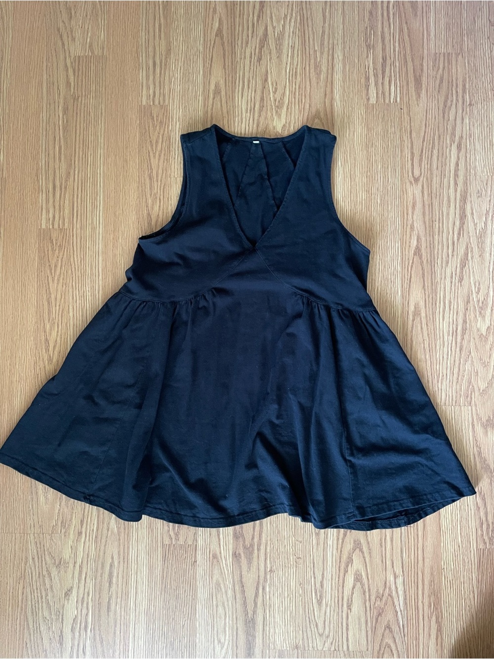 Black Sleeveless Skater Dress V-neck boho Scandi girl